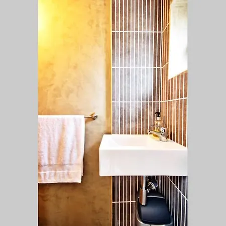 Art Penthouse With Seaview *