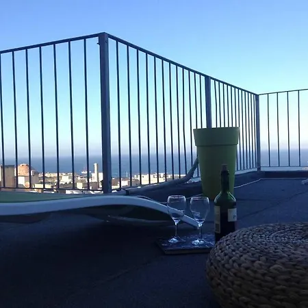 Art Penthouse With Seaview