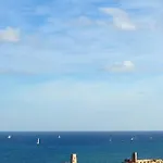 Lägenhet Art Penthouse With Seaview