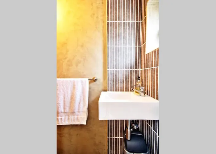 Art Penthouse With Seaview *