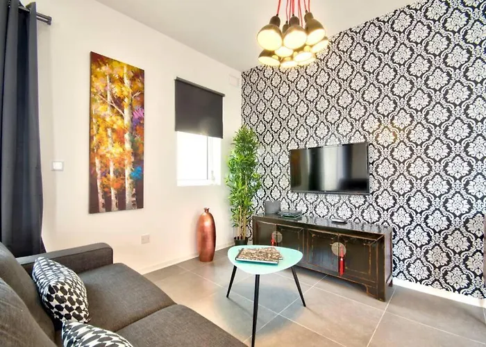 Art Penthouse With Seaview La Valletta