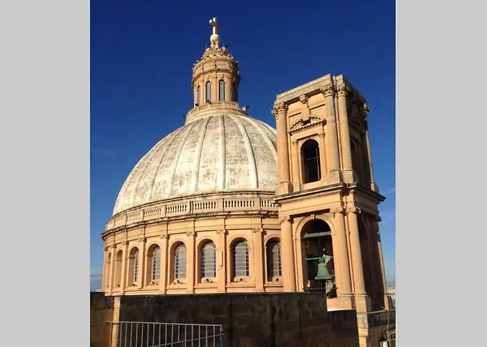 Art Penthouse With Seaview Apartment